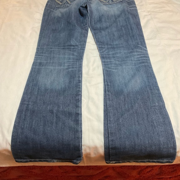 Wrangler women’s boot cut jeans size 7/8 x 34 length - Picture 6 of 7